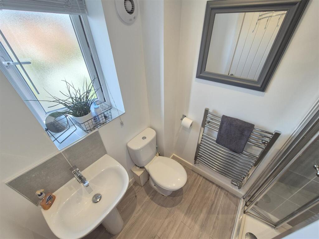 En-suite Shower Room