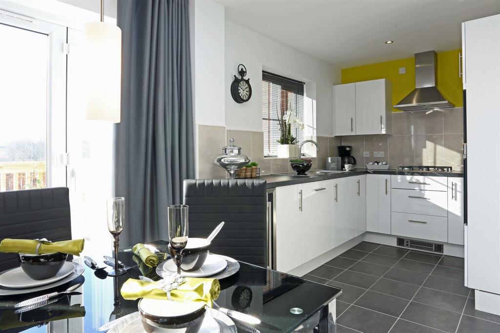Kitchen/family/dining area