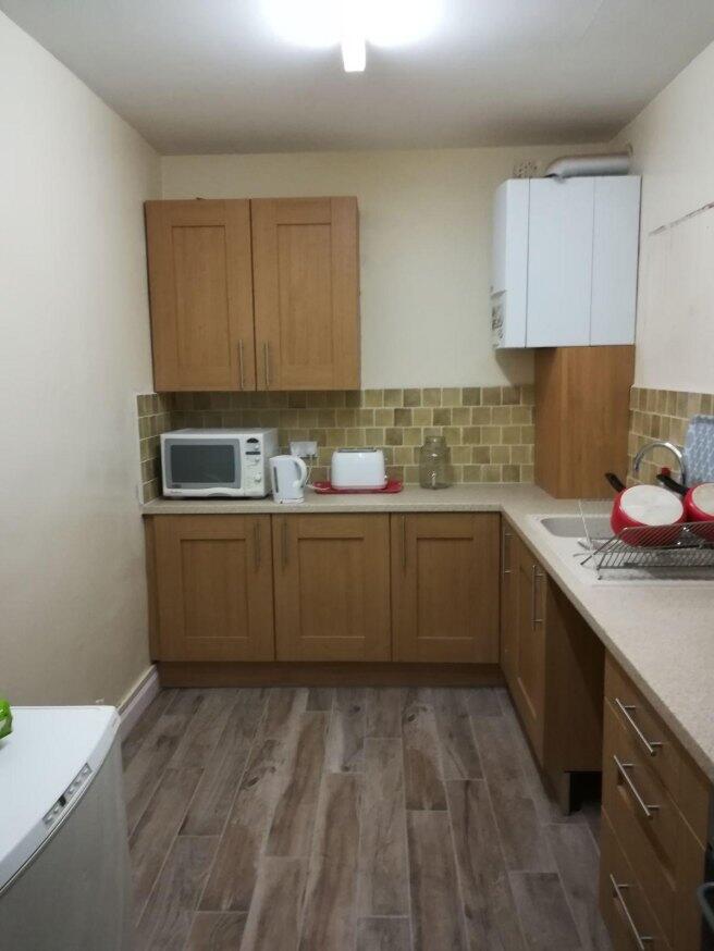 park-road-east-wv1-4pz-914559