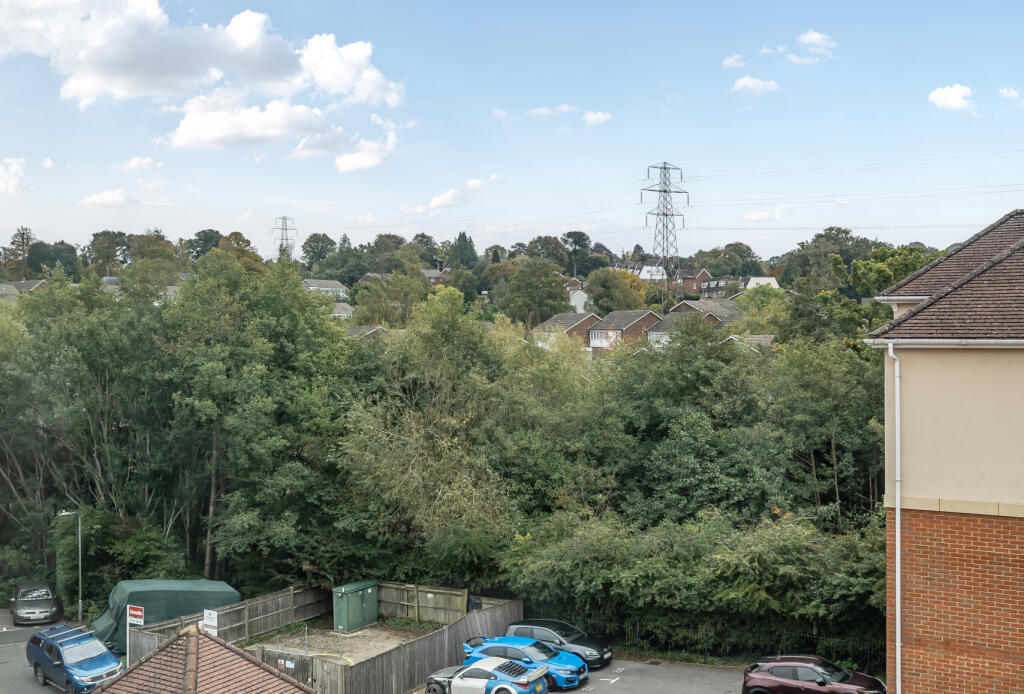 1363143-15-68e92a...