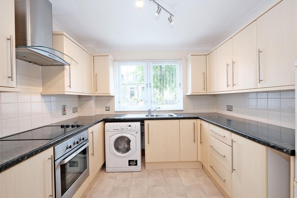 Kitchen (3)