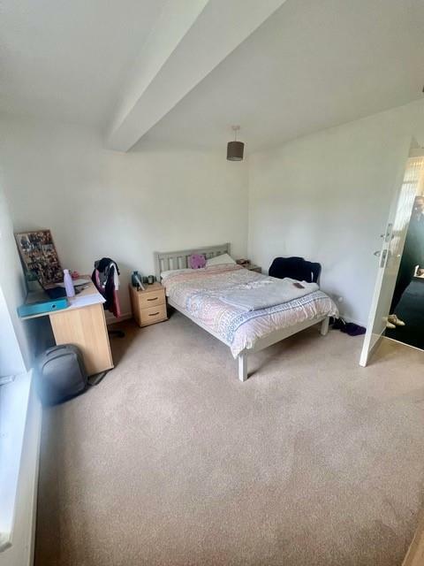 bed 3.jpg