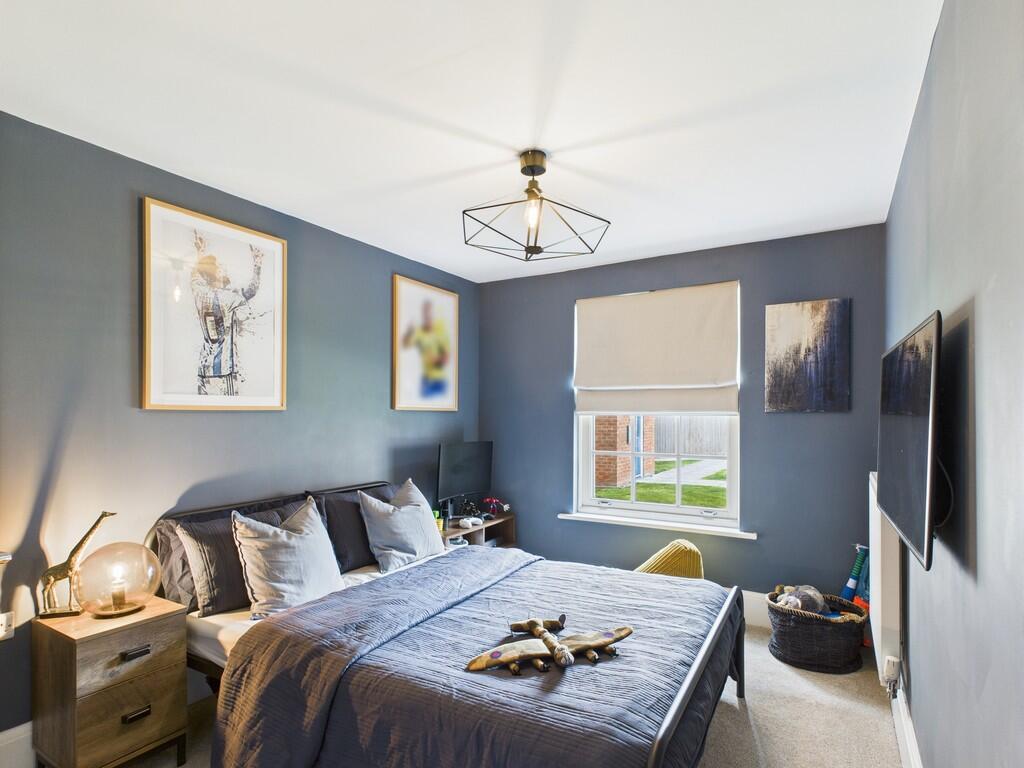 CAM03582G0-PR0128...