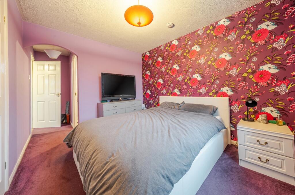 1394546-19-694a76770d86e