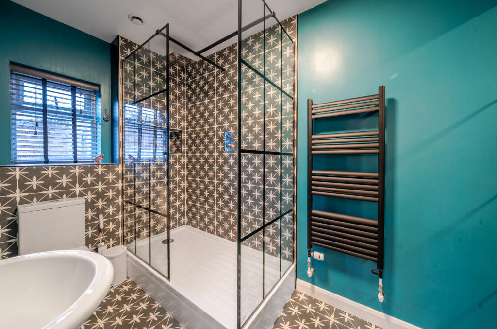 1387030-23-693183...