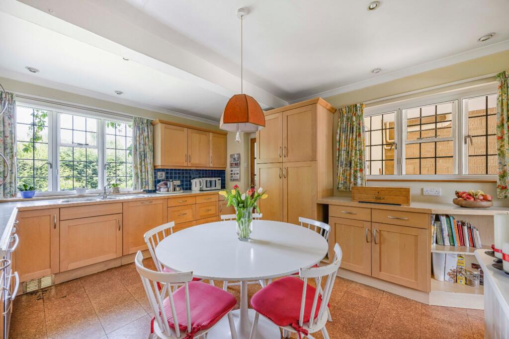 Kitchen Breakfast Rm