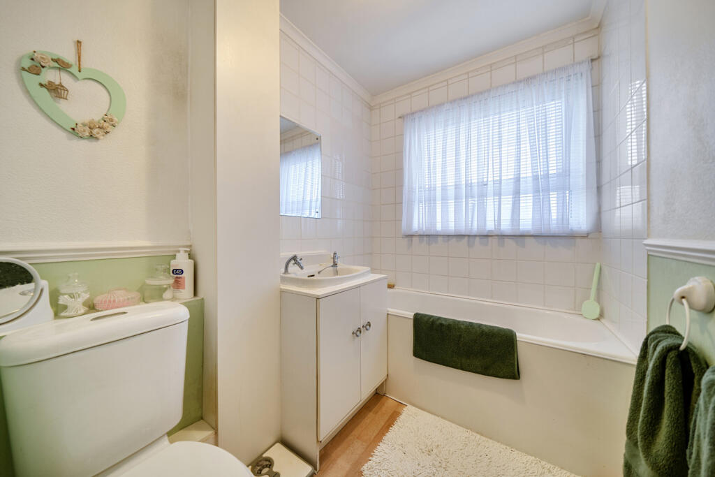 1387349-8-6931a1e...