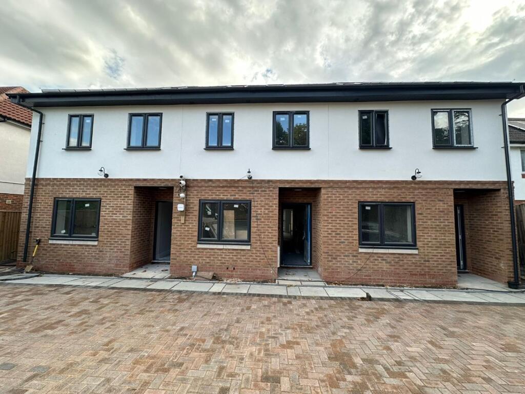 WhatsApp Image 2025-08-05 at 15.06.38.jpeg