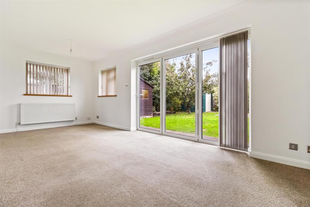 22 Hurley Road_005.JPG
