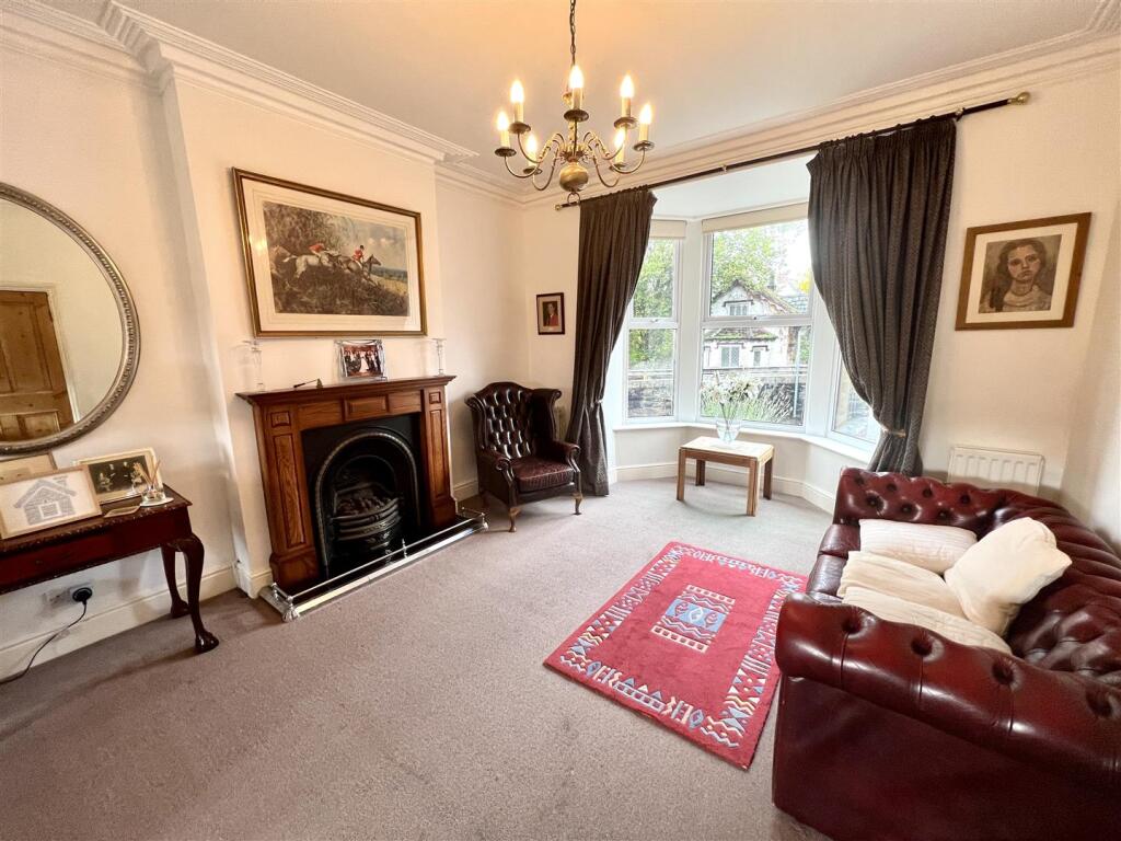 DRAWING ROOM