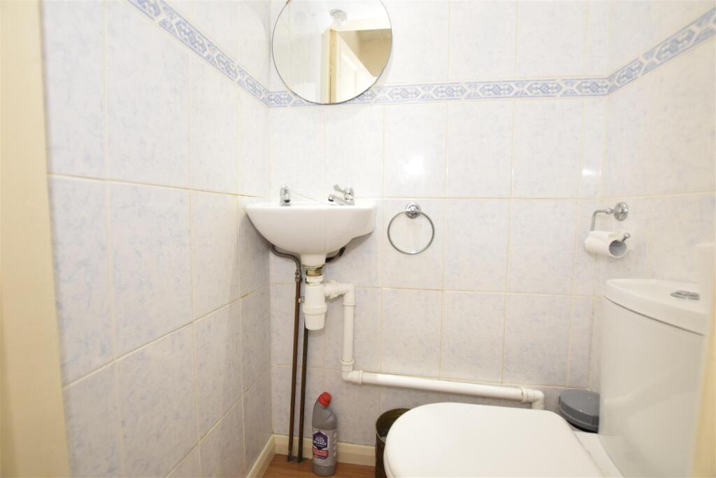 Cloakroom copy.jpg