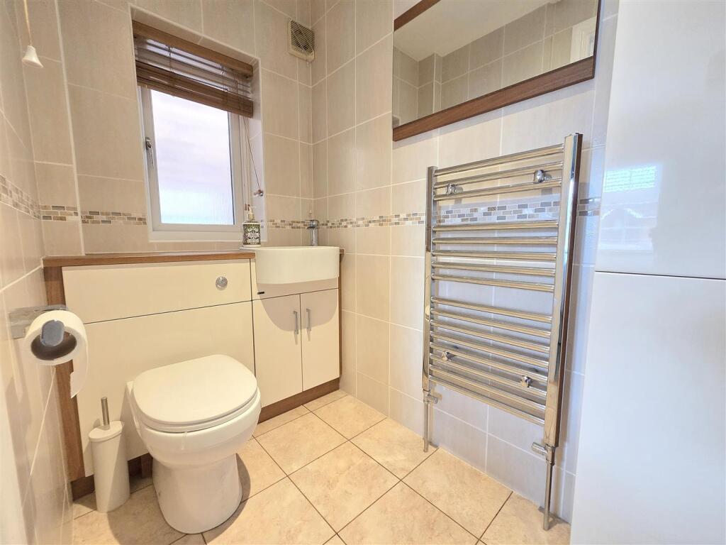 Ensuite Shower Room