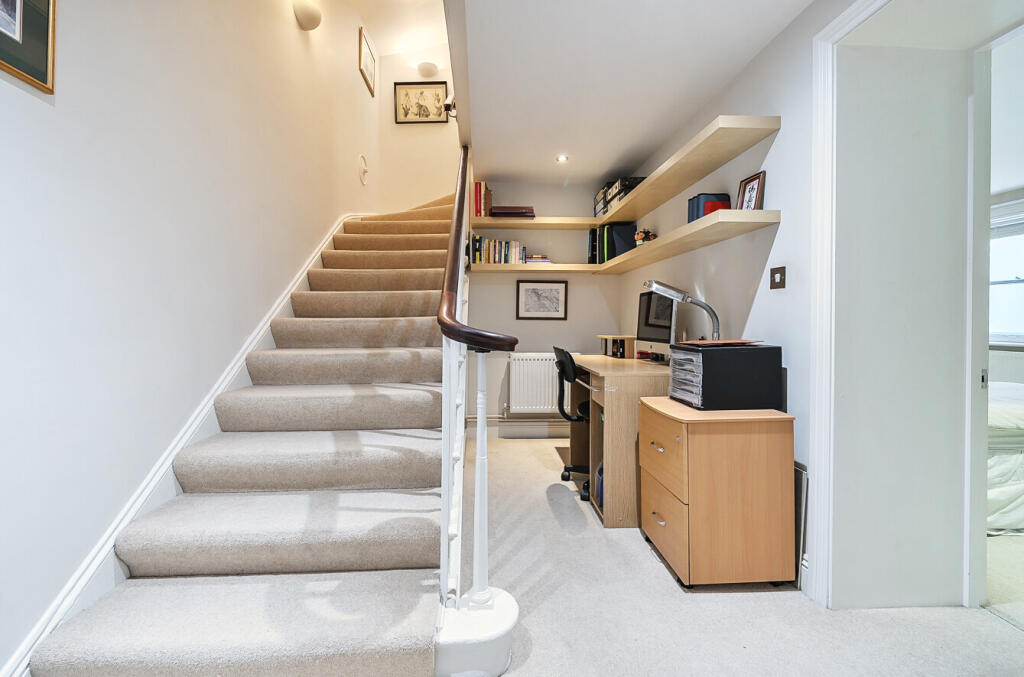 1325025-36-687100...