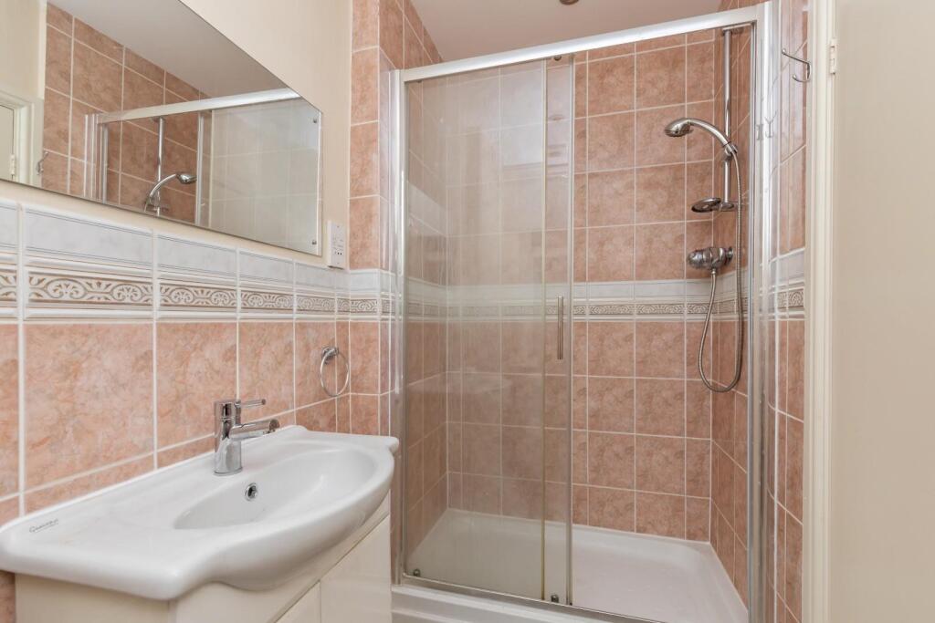 Flat 8-11.jpg