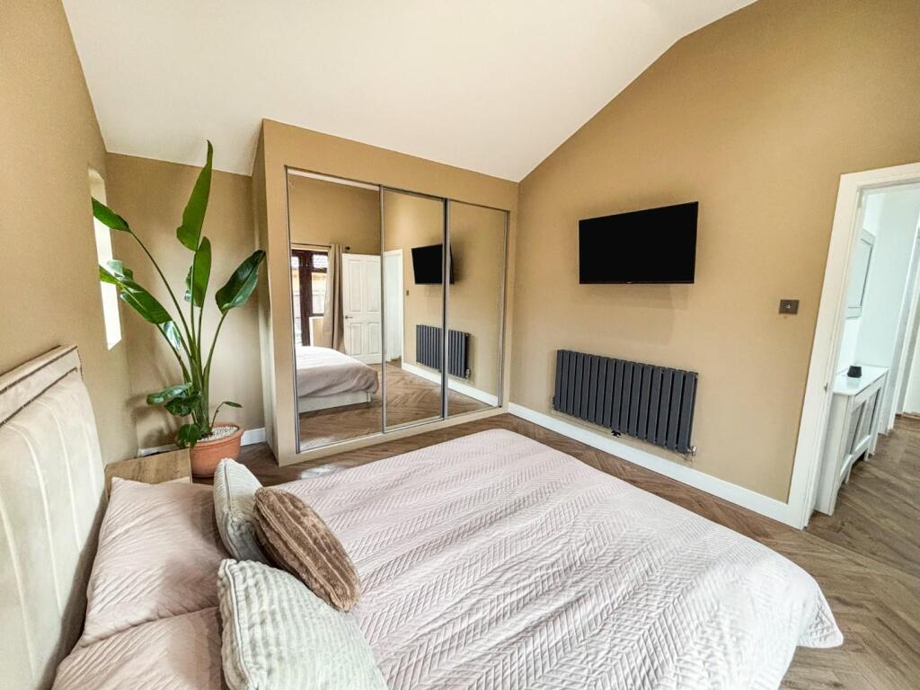 tlc_ac7f4dd9-6c36-4342-a509-9611216c914c_18c47be.j