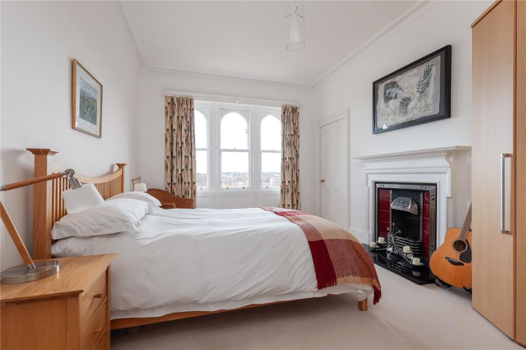Gordon Terrace 32