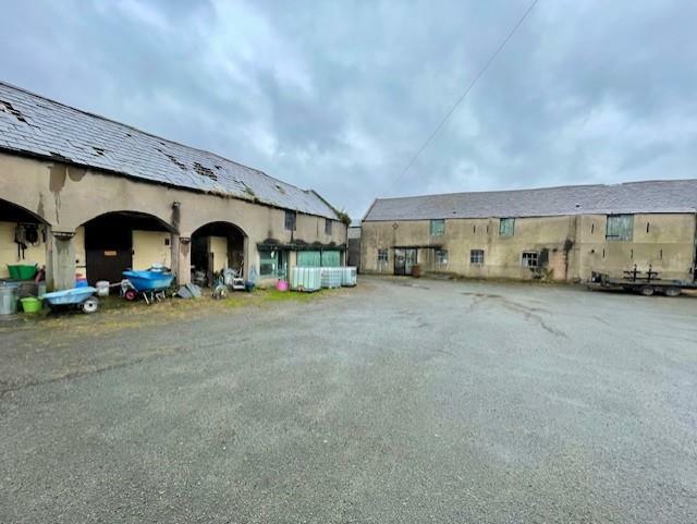 Yard-Sheds-Stables.jpg