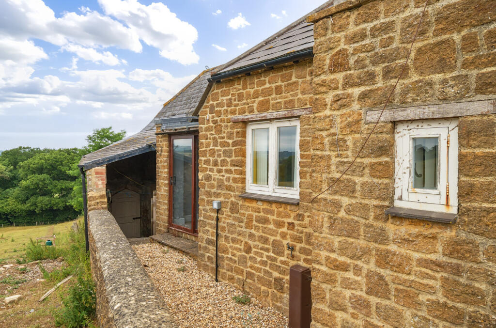 1327313-2-687a10f...