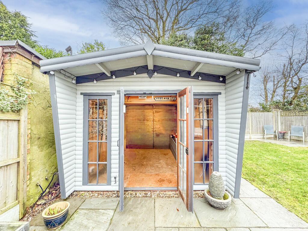 summer house