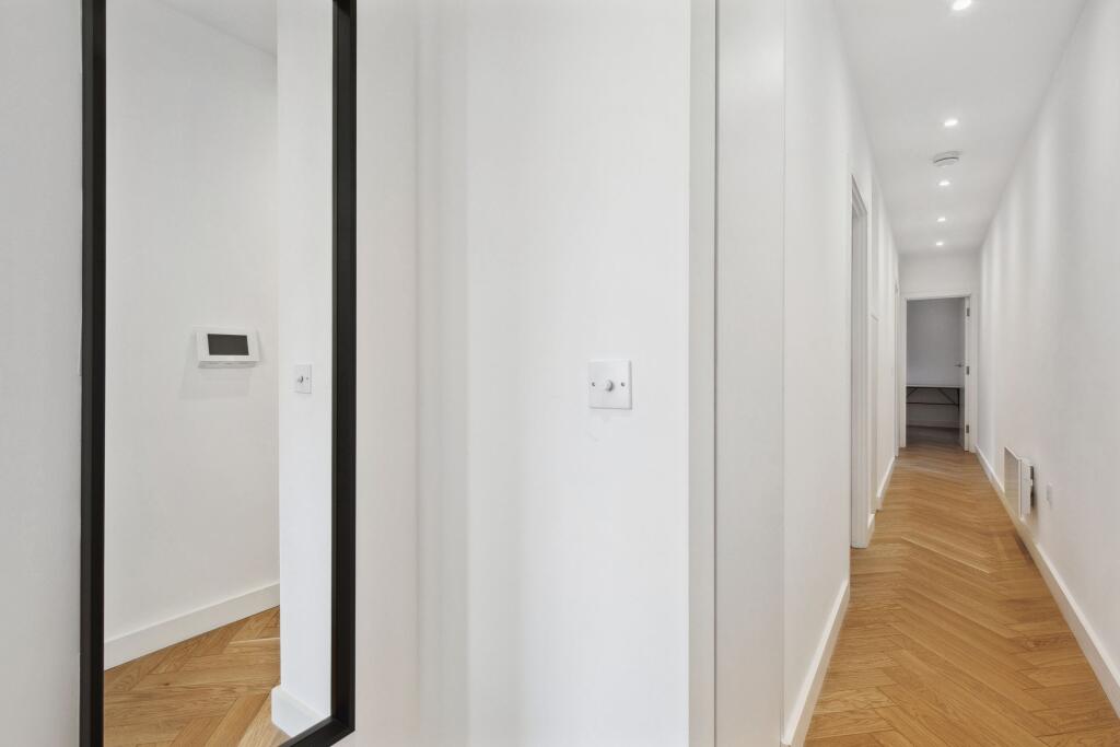 bathroom (example)