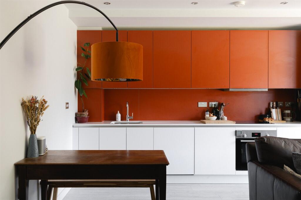 Studio House E20
