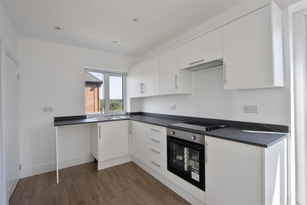 Re-Fitted Kitchen/Diner