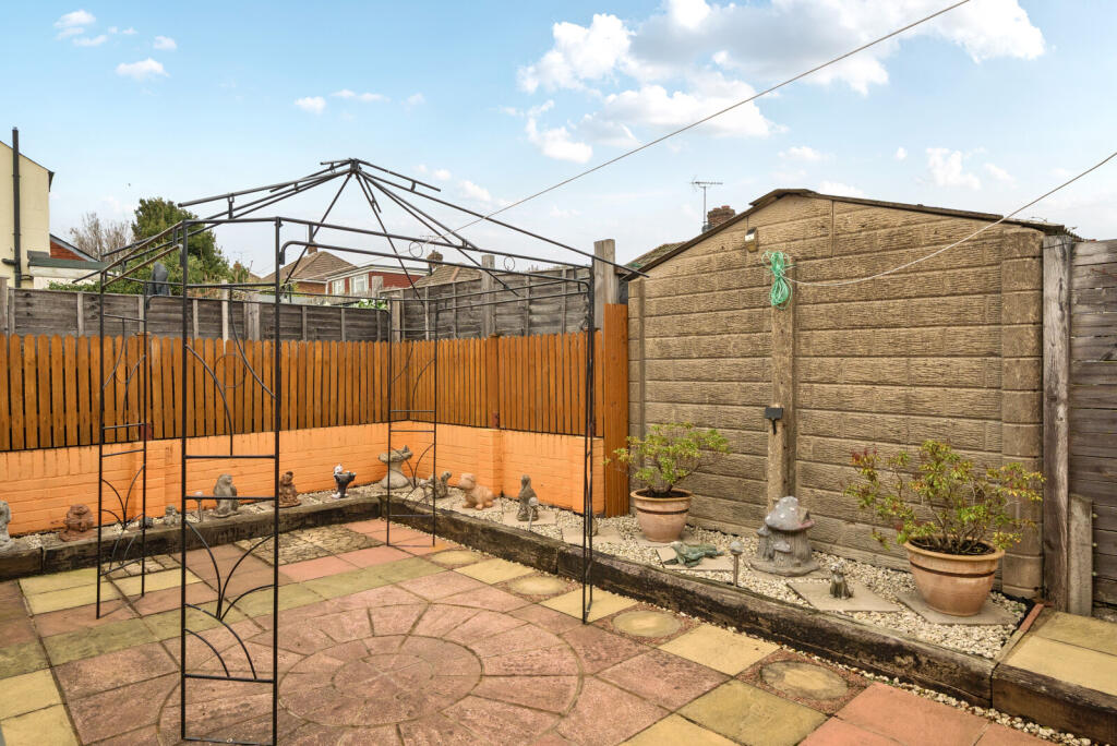 1383078-7-691f1e8...