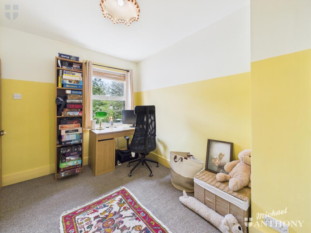 CAM03852G0-PR0307-STILL002