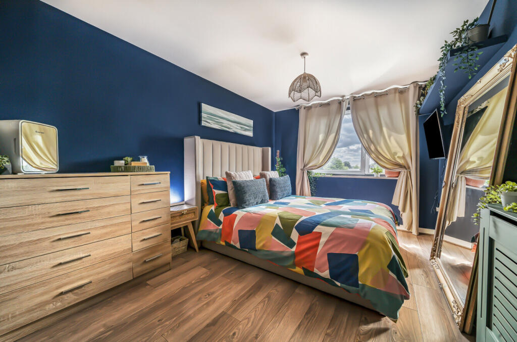 1319345-1-686be0a...