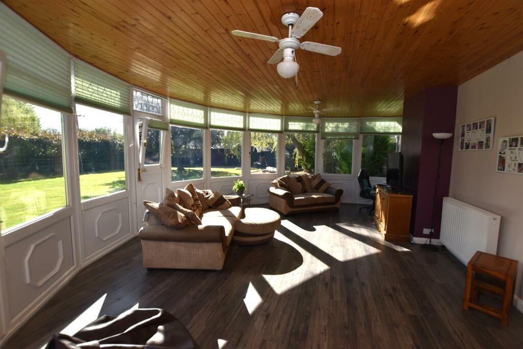 Sun Room.JPG