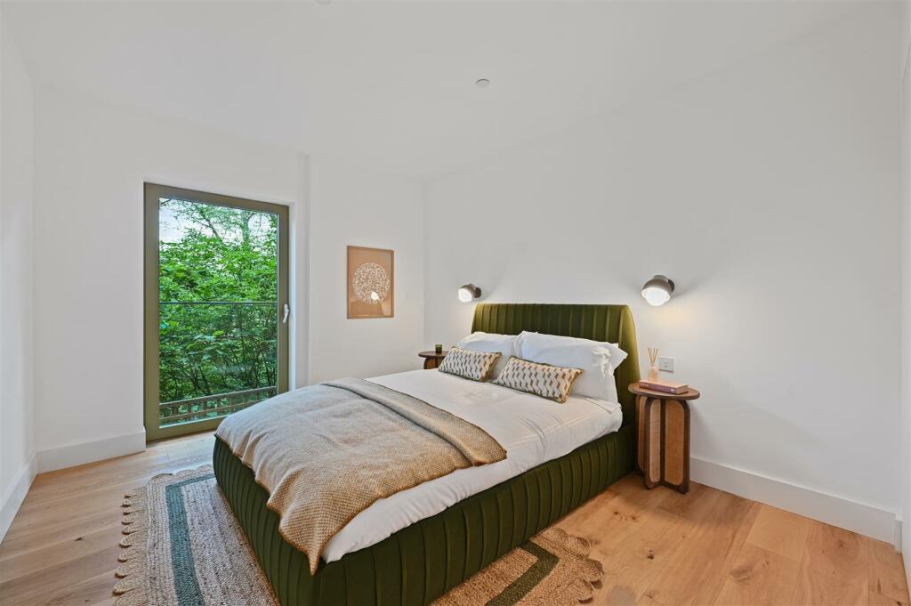 AR - The Sidings - Bedroom3 (1).JPG