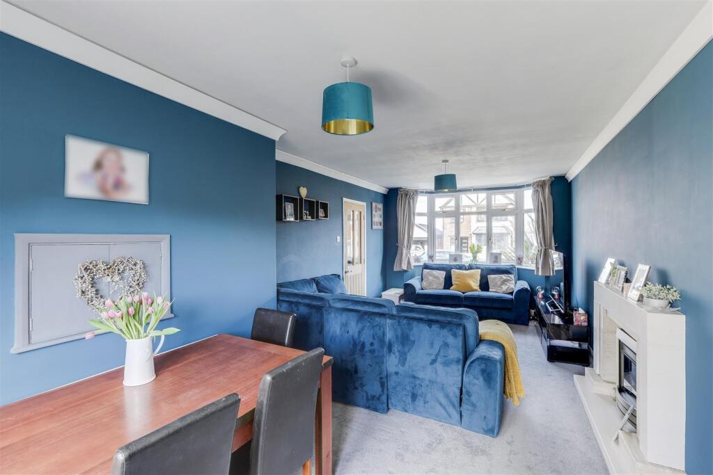 280325_15 copy 2.jpg