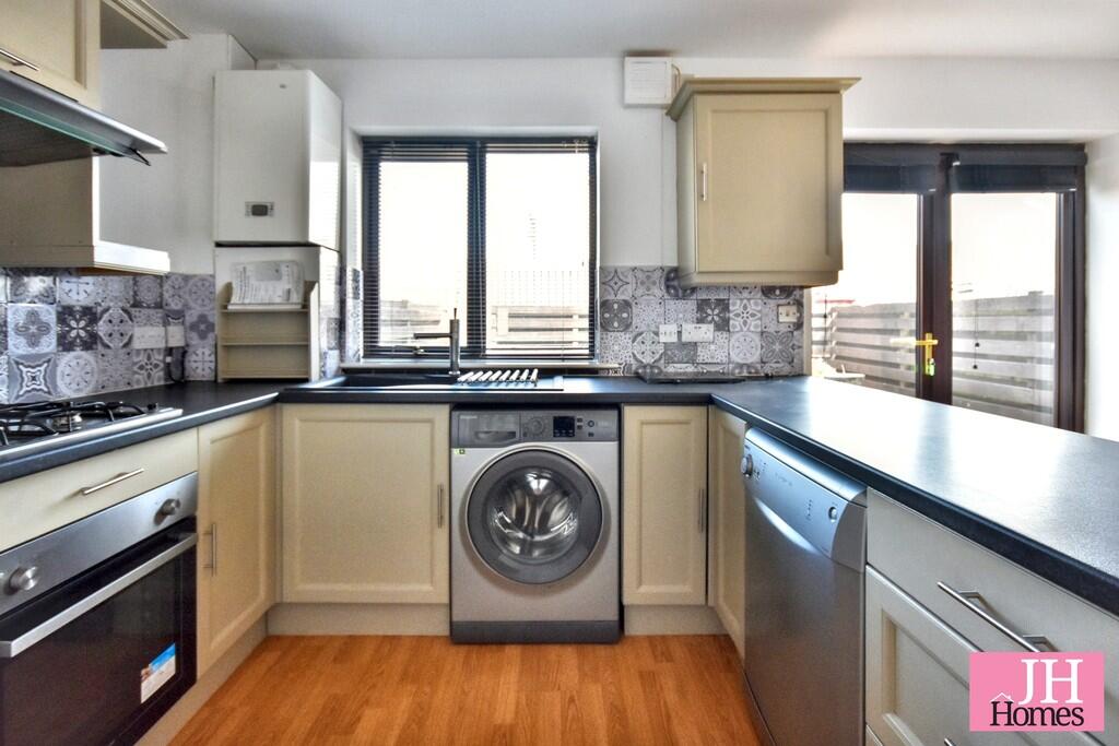 KITCHEN (2)