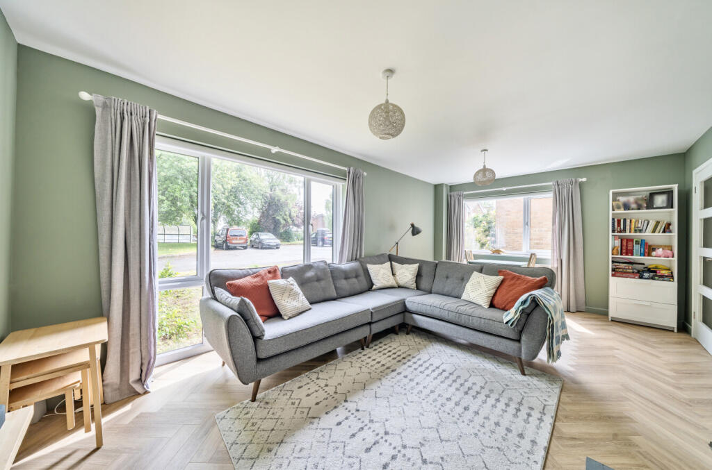 1303031-19-6841d5...