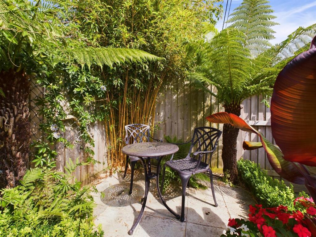 Annexe Garden