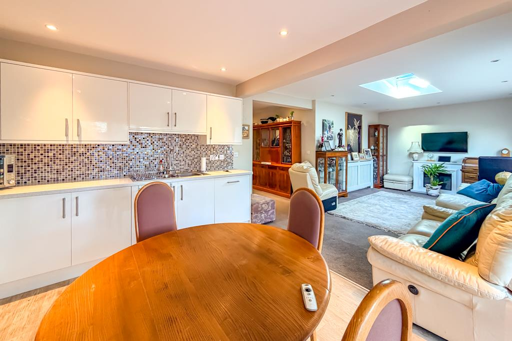 Kitchen/Family Room