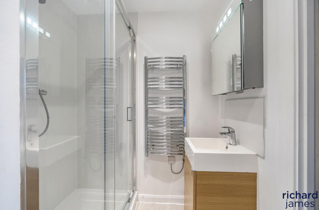 fc37921918a64d7fbaa44d2117eeb964