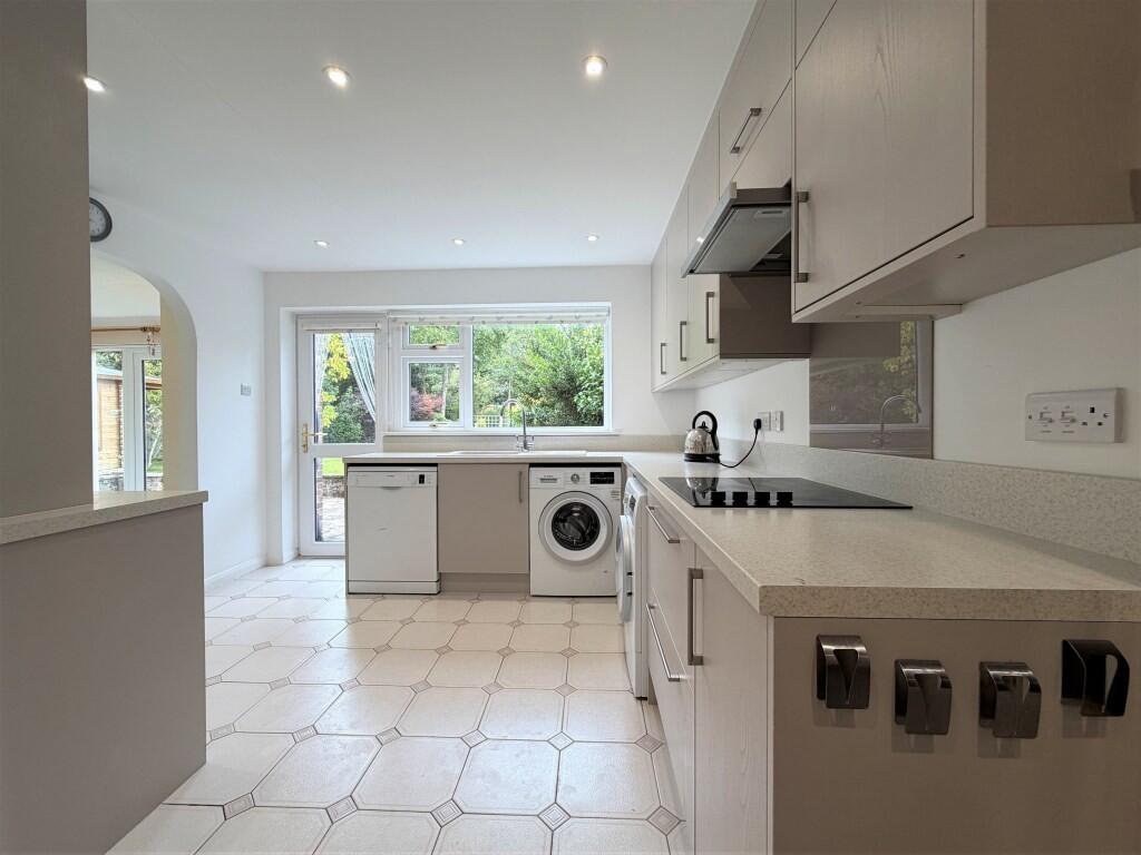 KITCHEN3