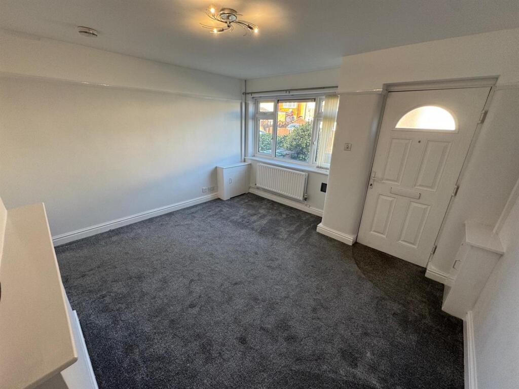 WhatsApp Image 2025-04-01 at 13.14.27 (1).jpeg