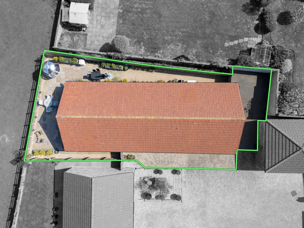 TEK HiRes 250410 028