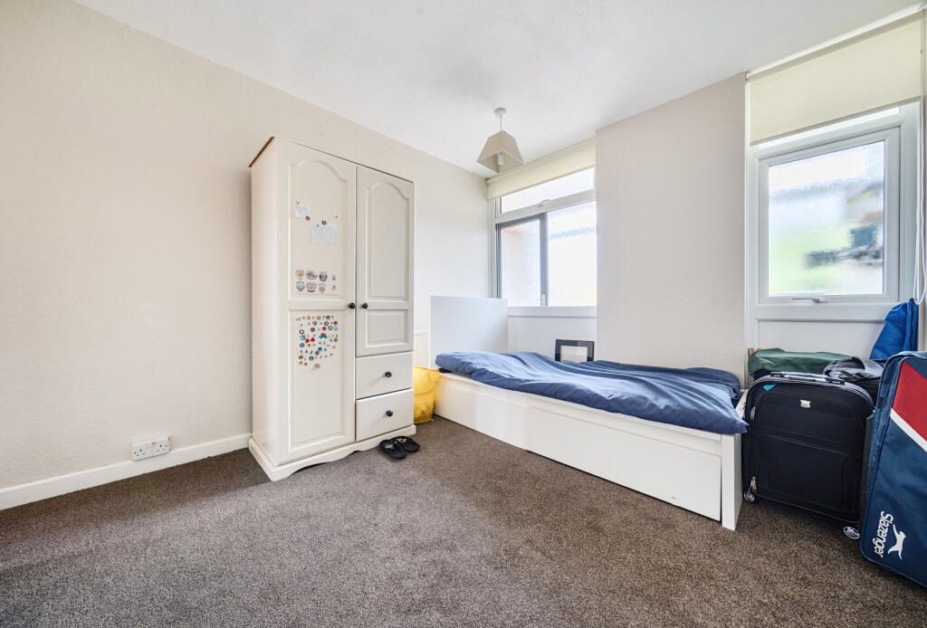 1325556-4-6877a8f...