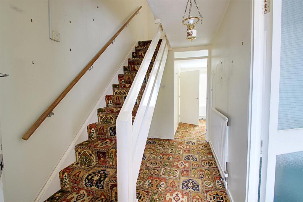 Hallway.jpg