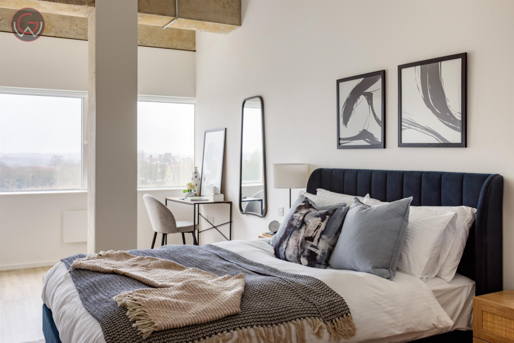 Station House, Milton Keynes 18 © David Phillips F