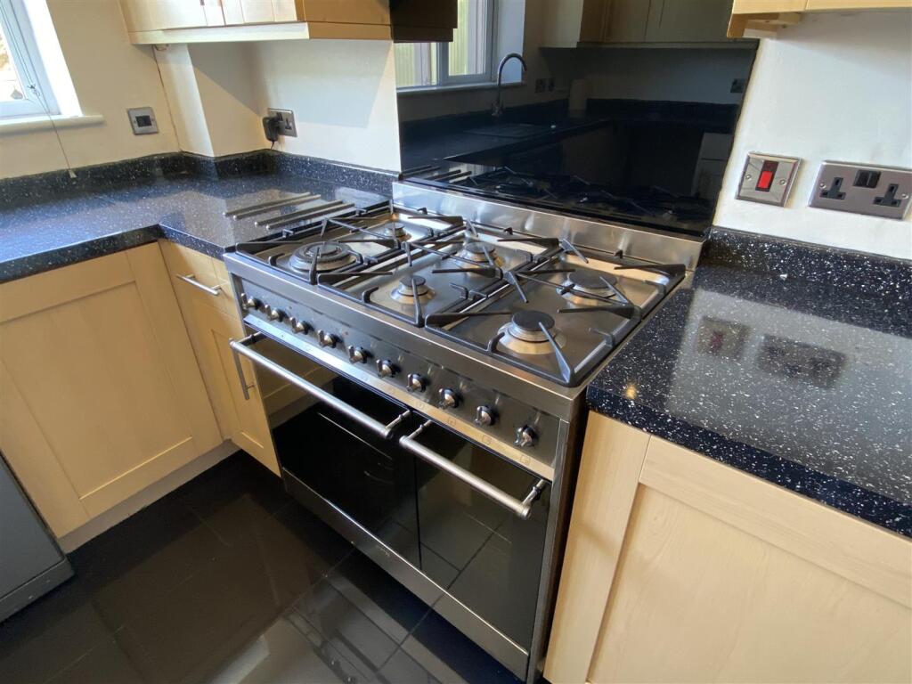 Well equipped with range