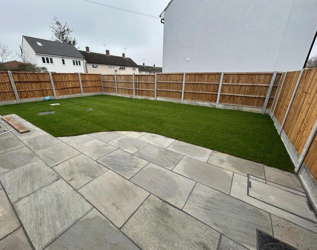 18 garden.jpg