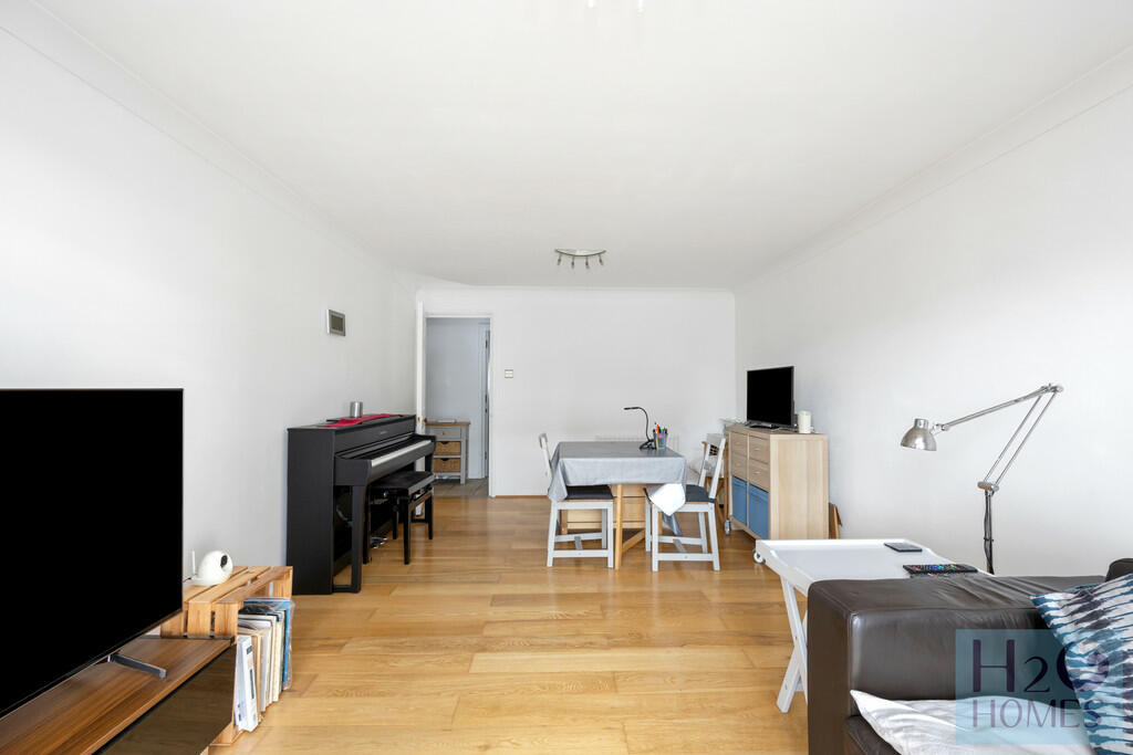 Britannia Court_6...