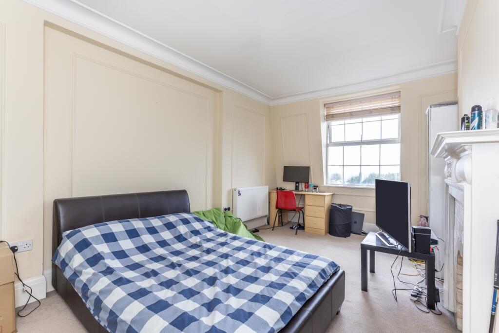 Flat-100-Clarendo...