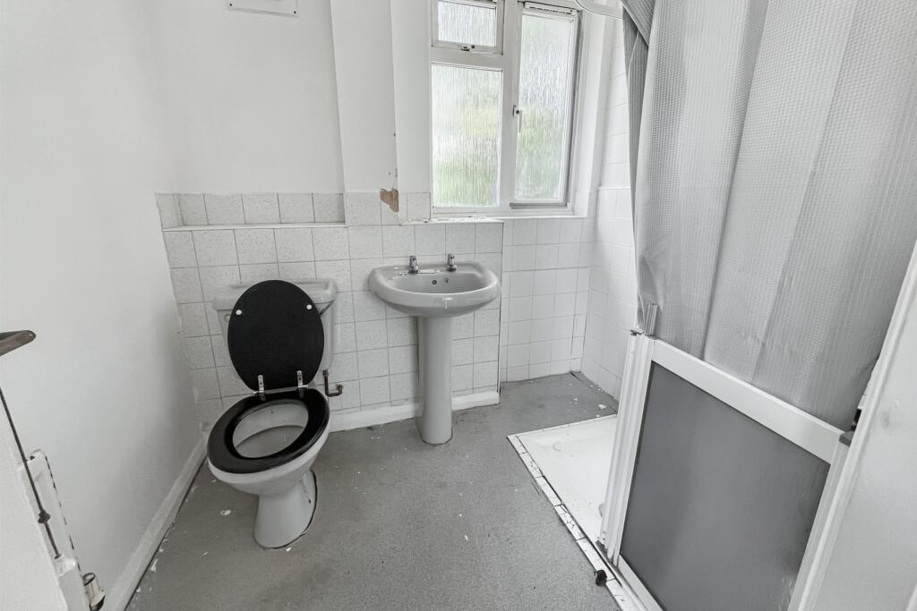121 Halcot Avenue, Bexleyheath, DA6 7QA
