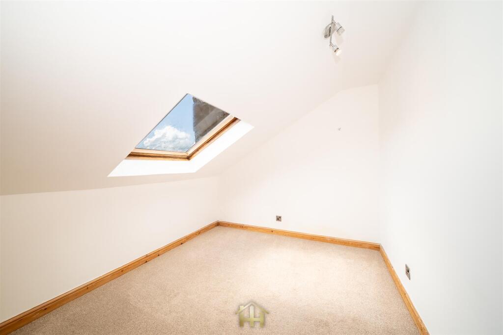 A-1 32 Gardner Street DD3 6DR 180725 EDIT (18 of 3