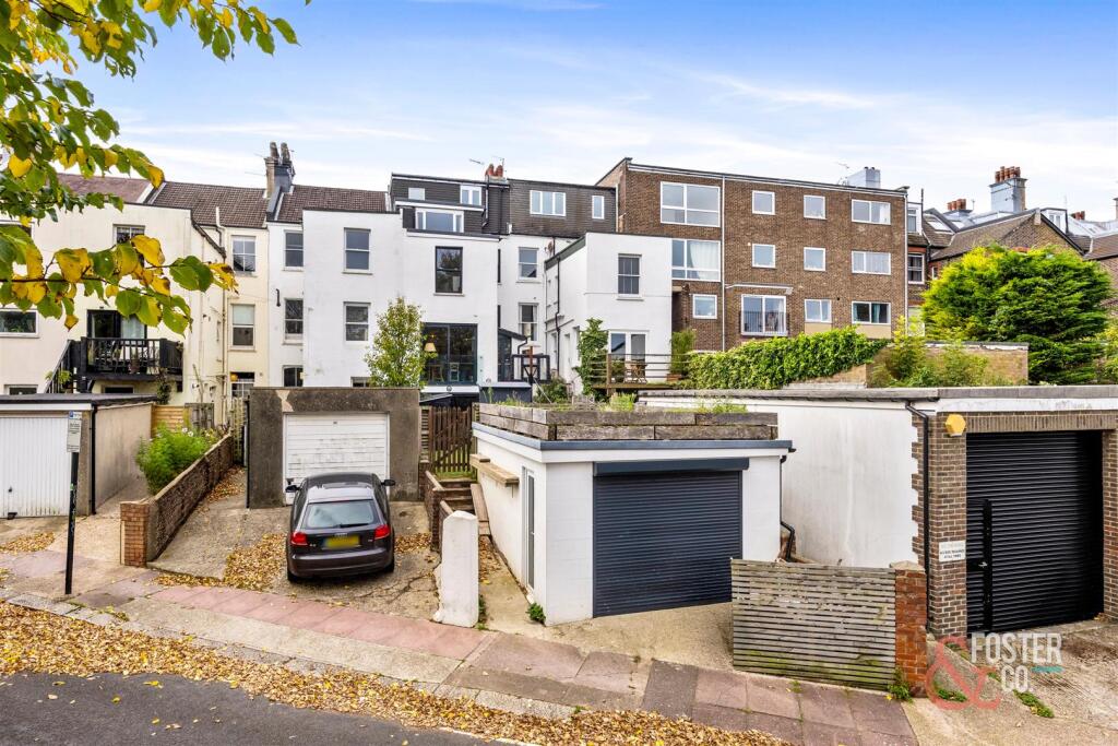 Compton Road, 20-034.JPG